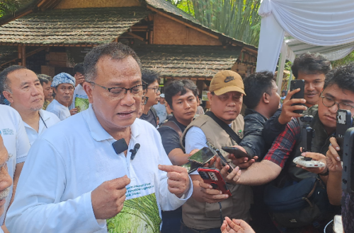 Ilustrasi budaya lingkungan untuk artikel Menteri Jumhur: Bangun Budaya Lingkungan Perlu Psikologi